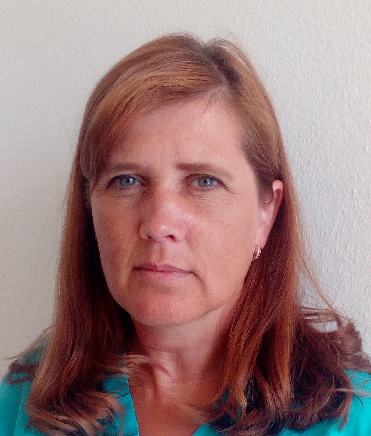 Mgr. Alena Vnenčáková